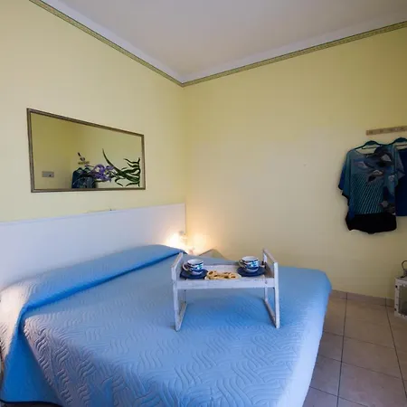 Hotel Le Petit 3*