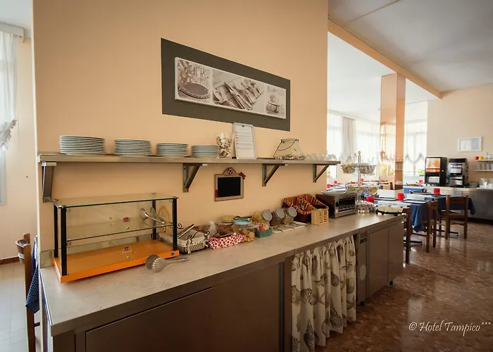 Hotel Le Petit 3*