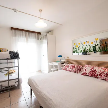 Le Petit Hotel 3*