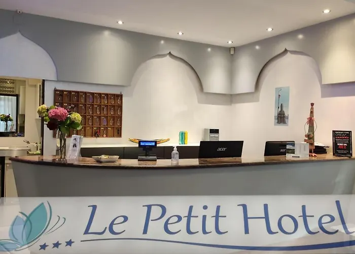 Le Petit Ξενοδοχείο 3*