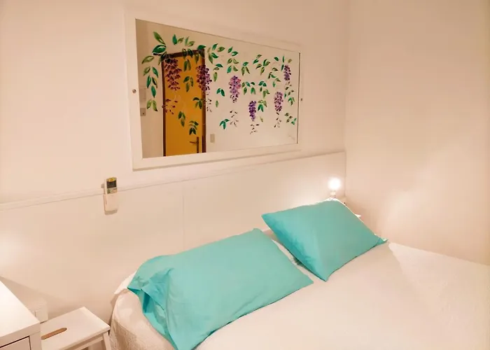Le Petit Hotel 3*