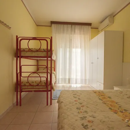 Le Petit Отель