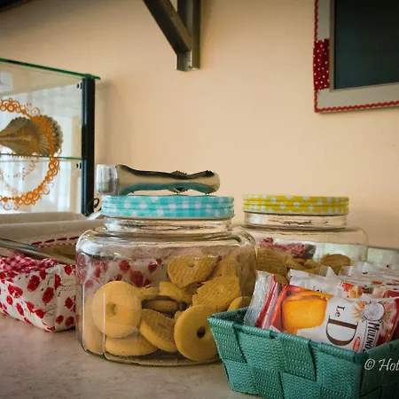 Le Petit Отель